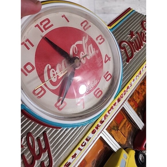 Vintage Coca-Cola Family Drive-In Diner Clock Made In USA 1988 Burwood 21" Sign - Picture 14 of 14